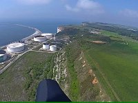 vlcsnap-2019-05-26-18h22m29s605  -->  On se laisserait bien tenter par un petit tour de l'autre côté d'Antifer